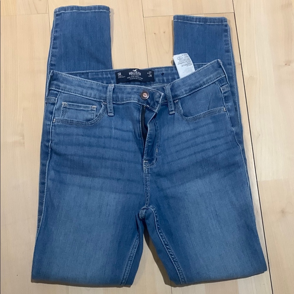 Hollister Women's Blue Jeans 5R w27 L28